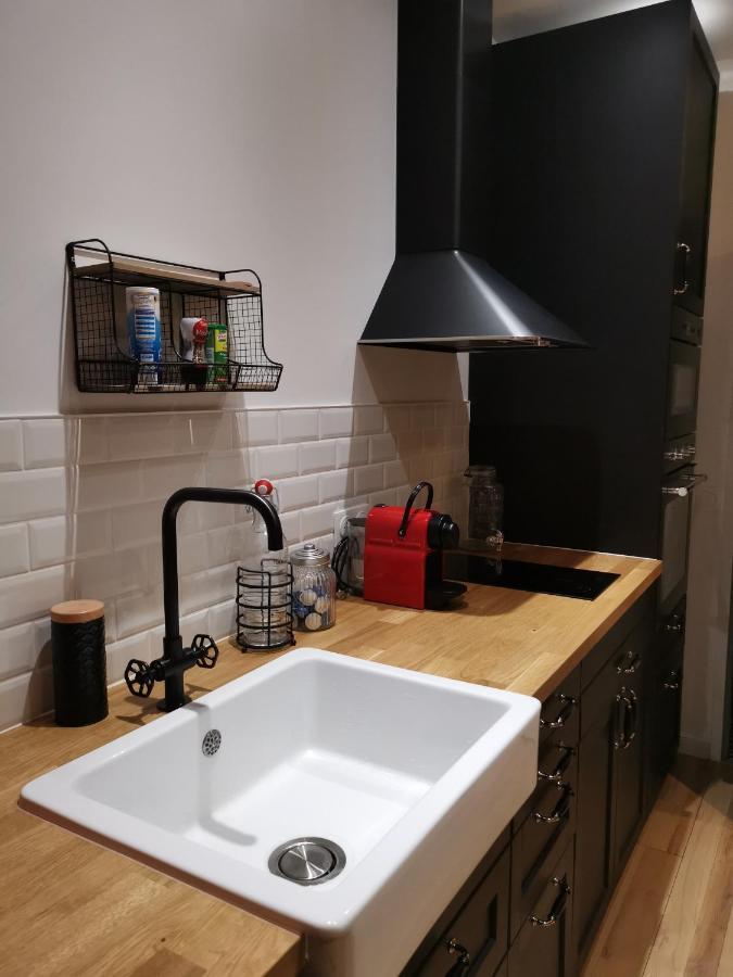 Studio Atypique Immeuble De 1820 福梅尔 外观 照片