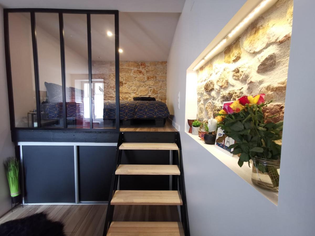 Studio Atypique Immeuble De 1820 福梅尔 外观 照片